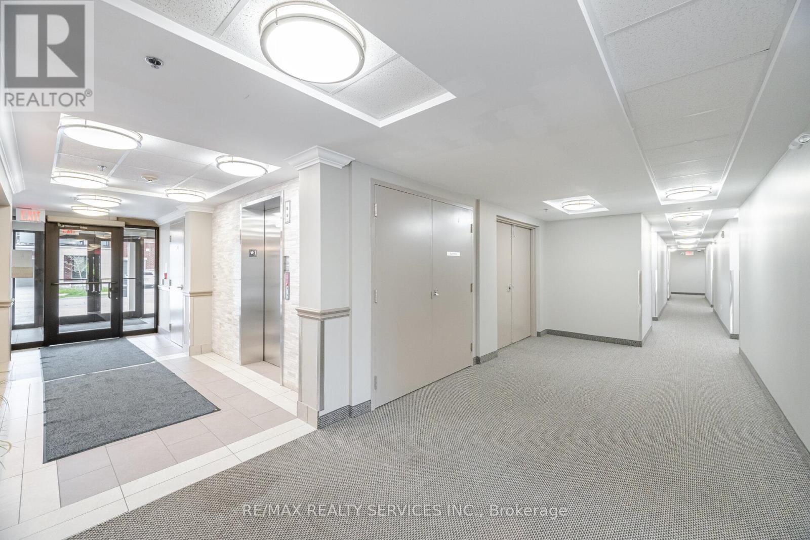 301 - 60 Baycliffe Crescent, Brampton, Ontario  L1P 1W7 - Photo 38 - W12496964