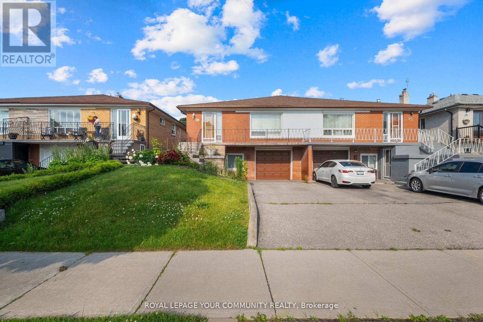 50 Felan Crescent, Toronto, Ontario  M9V 3A3 - Photo 2 - W12496966