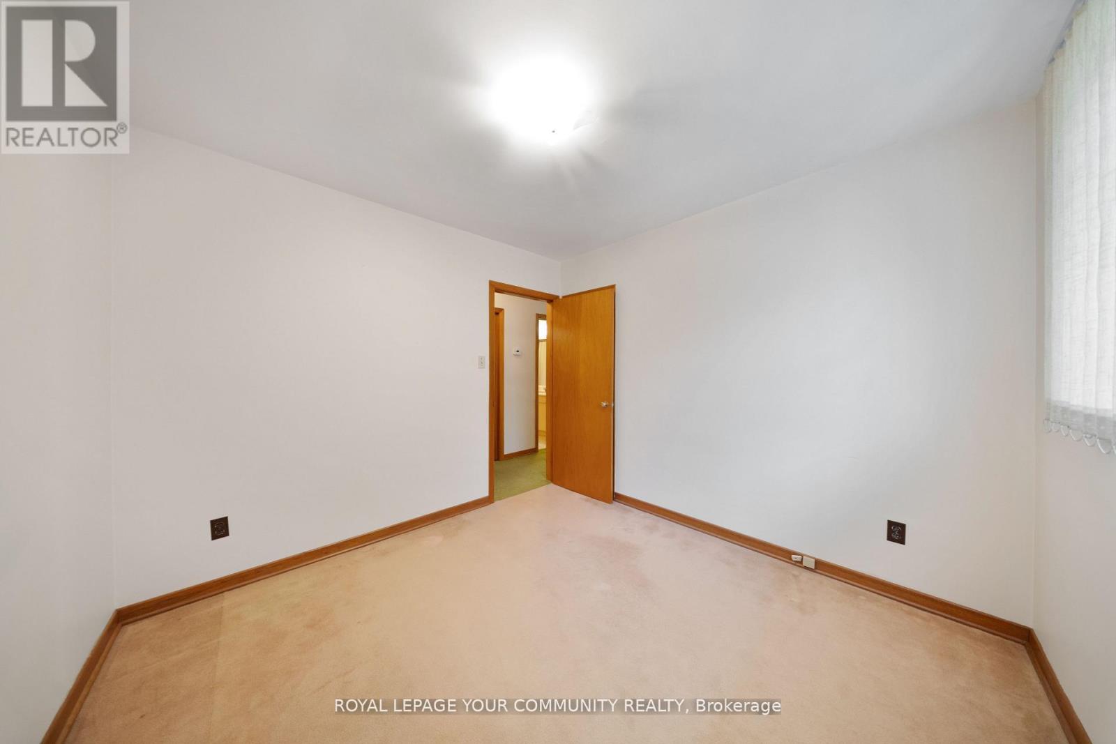 50 Felan Crescent, Toronto, Ontario  M9V 3A3 - Photo 23 - W12496966