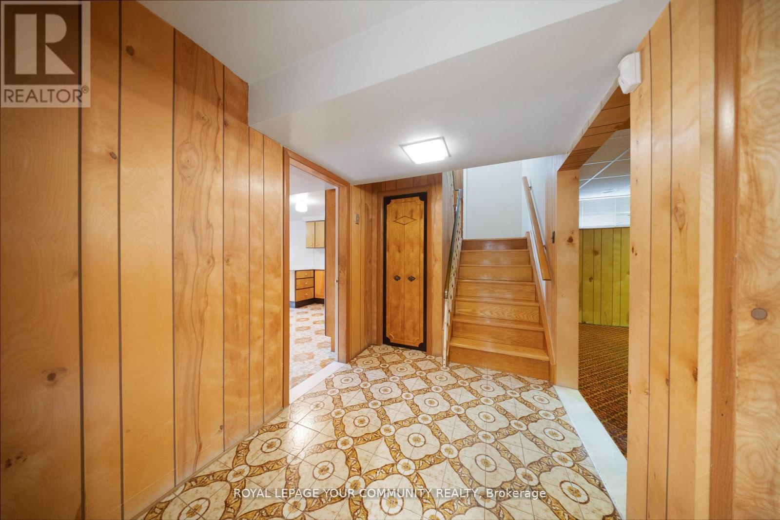 50 Felan Crescent, Toronto, Ontario  M9V 3A3 - Photo 31 - W12496966