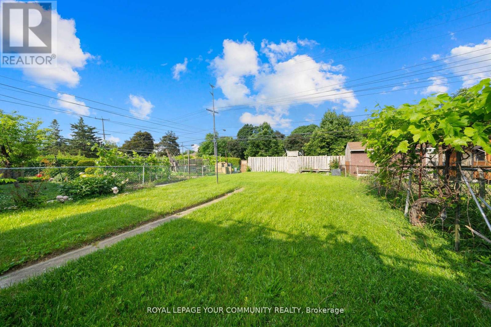 50 Felan Crescent, Toronto, Ontario  M9V 3A3 - Photo 47 - W12496966