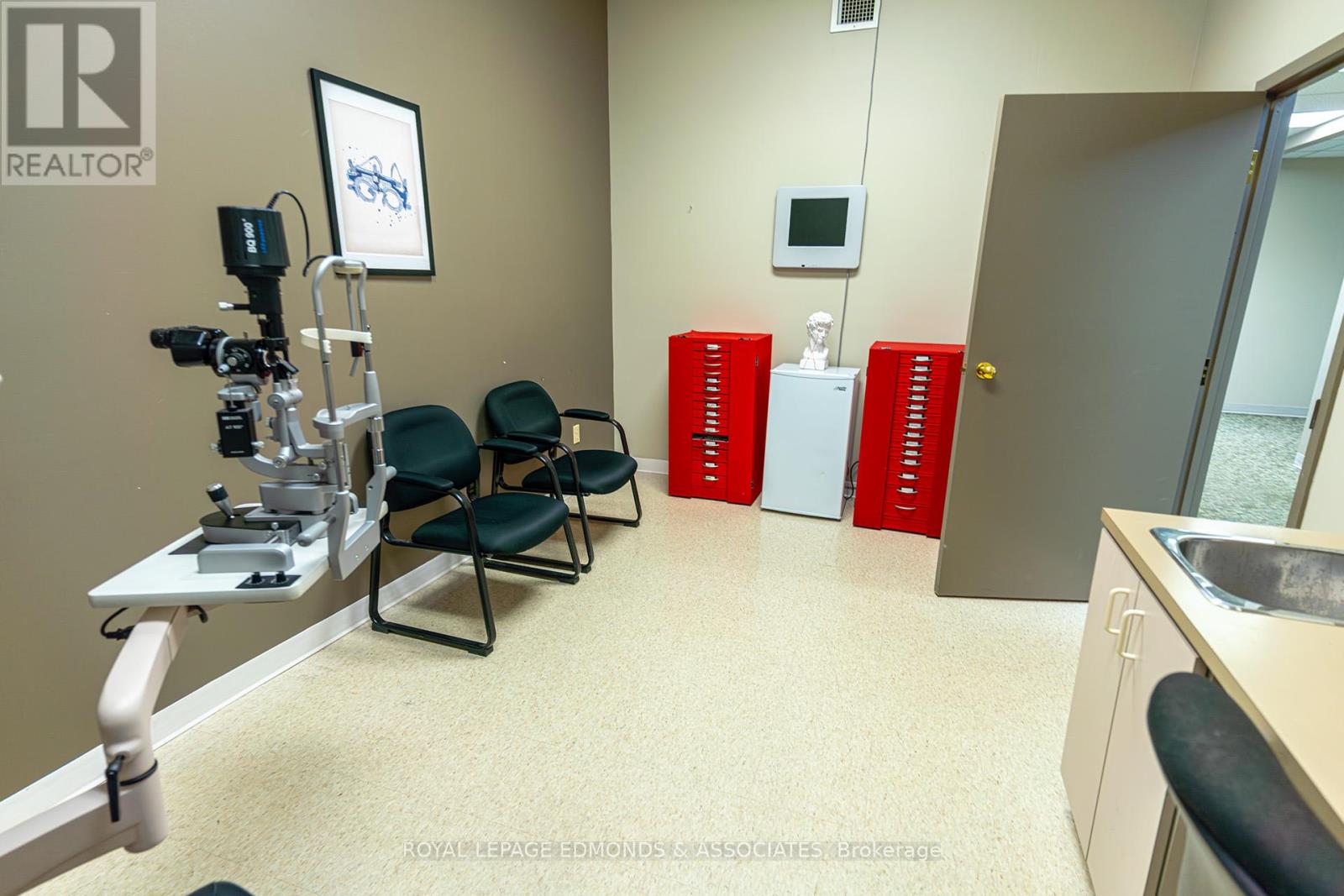 100 Victoria Street, Pembroke, Ontario  K8A 8E1 - Photo 22 - X12497046