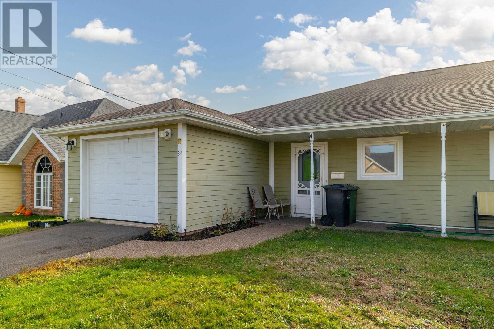 24 Herbert Street, Charlottetown, Prince Edward Island  C1C 1S3 - Photo 1 - 202527022