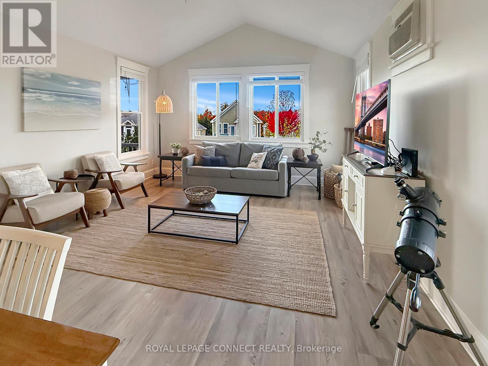 107 - 2 Butternut Lane, Prince Edward County, Ontario  K0K 1P0 - Photo 9 - X12496938