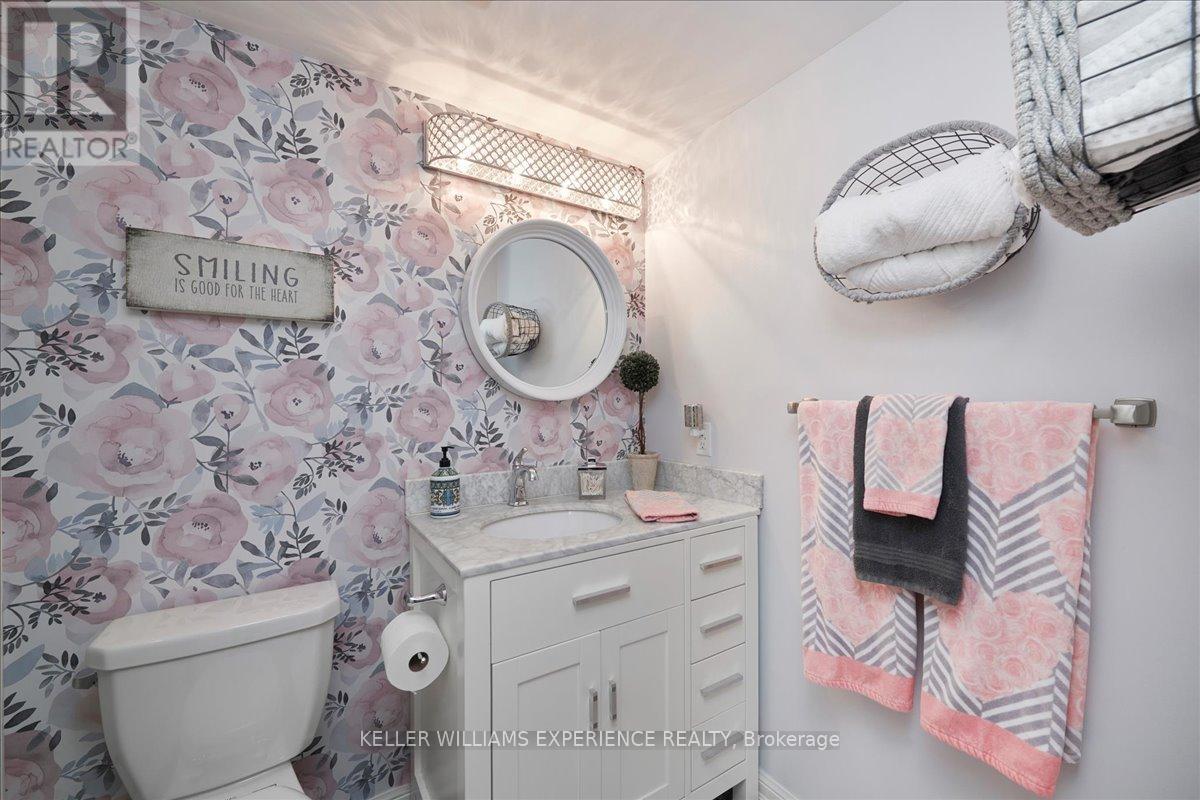 15 Carnoustie Lane, Georgian Bay, Ontario  L0K 1S0 - Photo 17 - X12496952