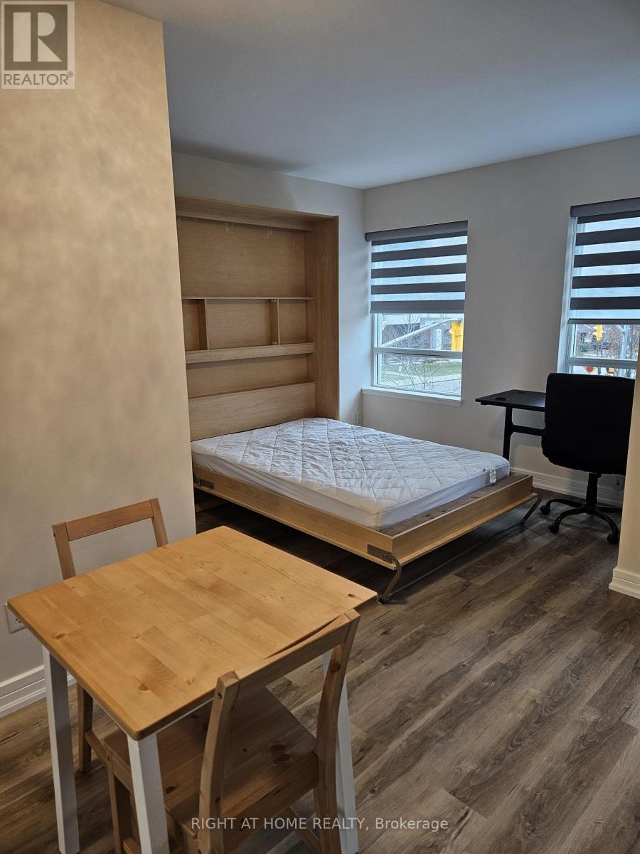 210 - 19 Avondale Avenue, Toronto, Ontario  M2N 0A6 - Photo 7 - C12497048