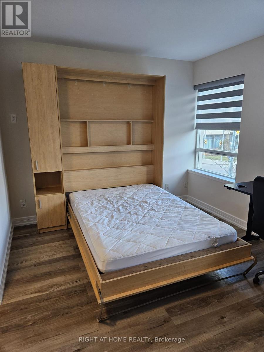 210 - 19 Avondale Avenue, Toronto, Ontario  M2N 0A6 - Photo 8 - C12497048