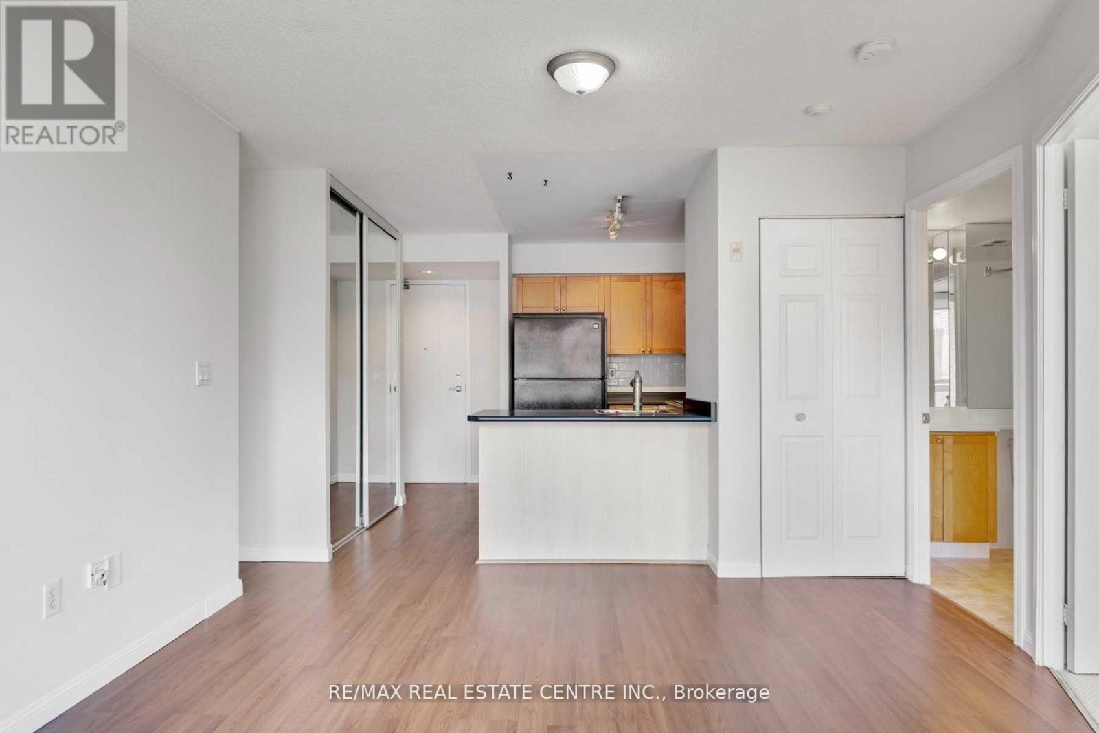 801 - 311 Richmond Street E, Toronto, Ontario  M5A 4S8 - Photo 4 - C12497104