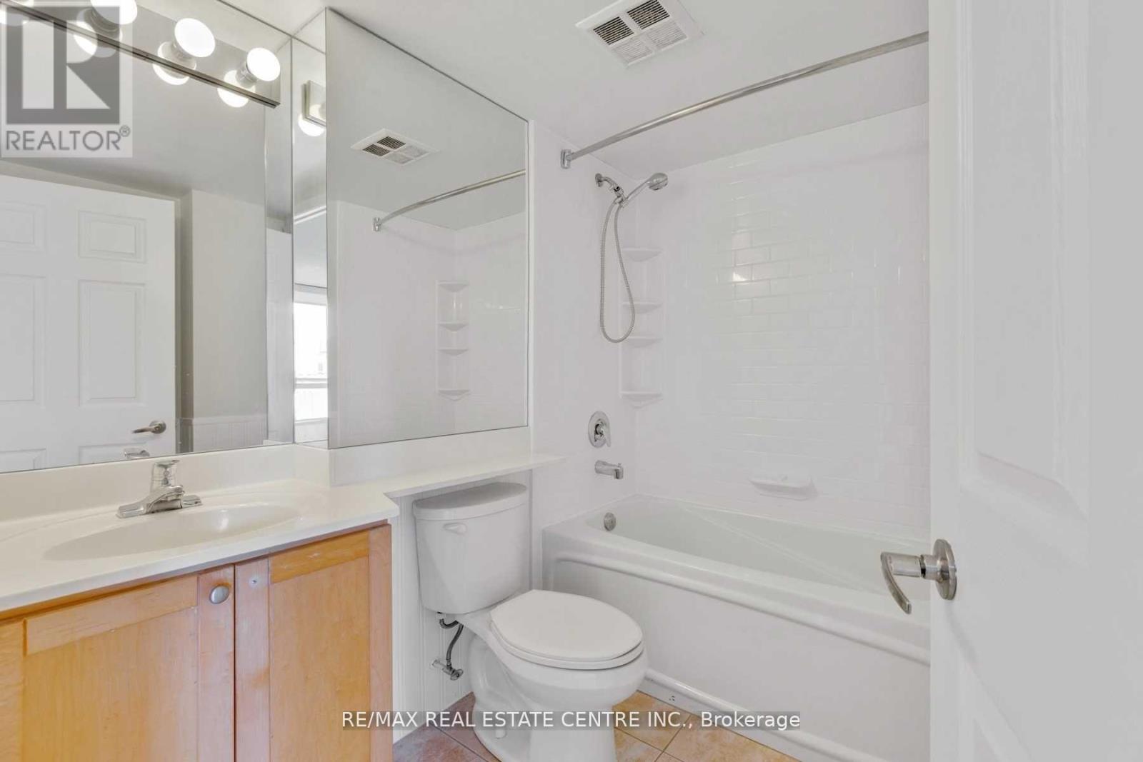 801 - 311 Richmond Street E, Toronto, Ontario  M5A 4S8 - Photo 8 - C12497104