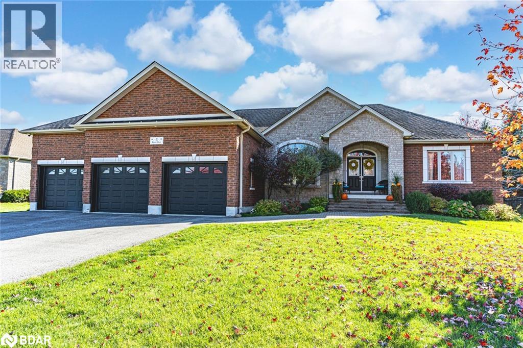 5 Munro Court, Snow Valley, Ontario L9X 0H6 - Photo 1 - 40784808