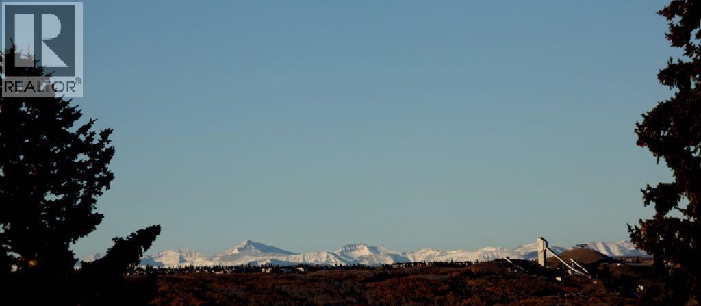 2712 Crawford Road Nw, Calgary, Alberta  T2L 1E1 - Photo 45 - A2264635