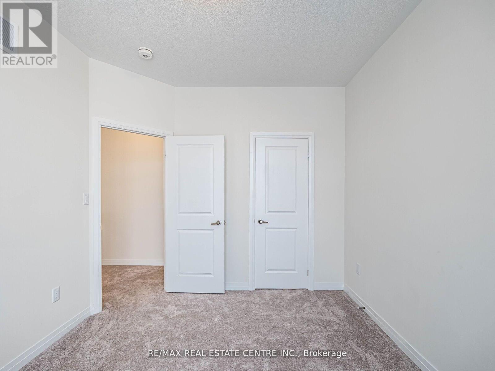 2921 Nakina Street, Pickering, Ontario  L1X 0P8 - Photo 13 - E12497116