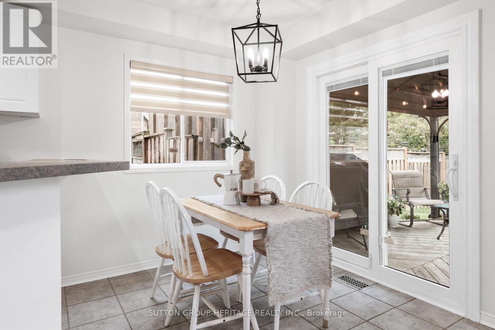 23 Blacksmith Lane, Whitby, Ontario  L1P 1N1 - Photo 16 - E12497124