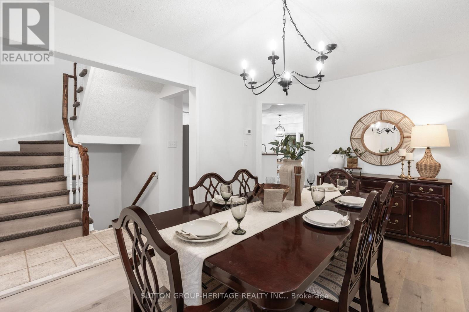 23 Blacksmith Lane, Whitby, Ontario  L1P 1N1 - Photo 9 - E12497124