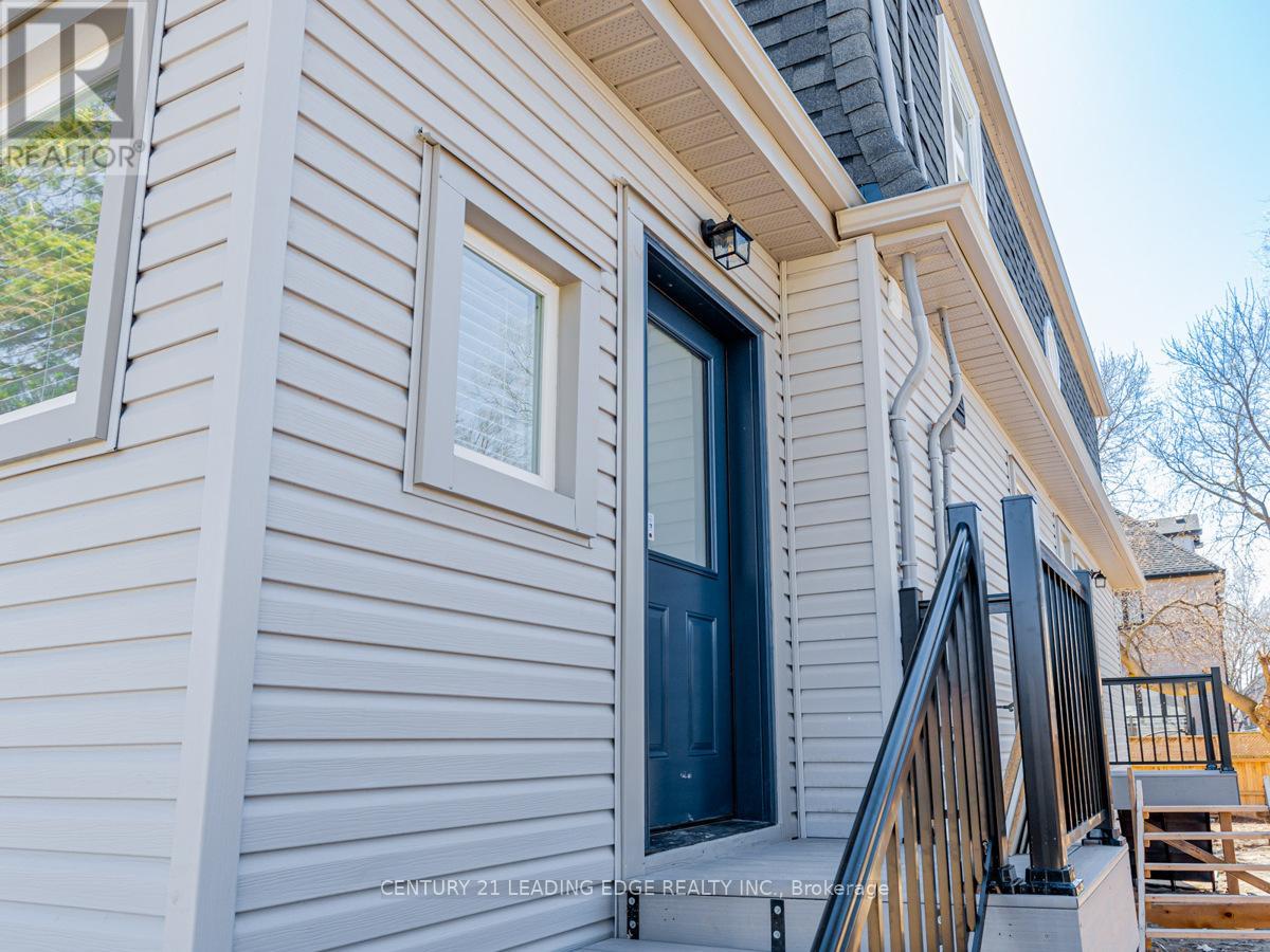 MAIN - 1315 BROADVIEW STREET, Pickering, Ontario