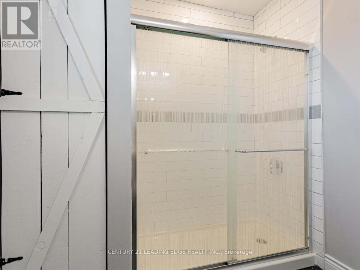 Main - 1315 Broadview Street, Pickering, Ontario  L1W 1C1 - Photo 11 - E12497142