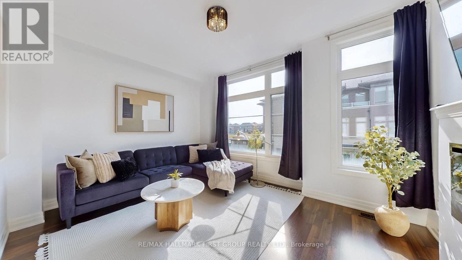 2 - 384 ARCTIC RED DRIVE, Oshawa, Ontario