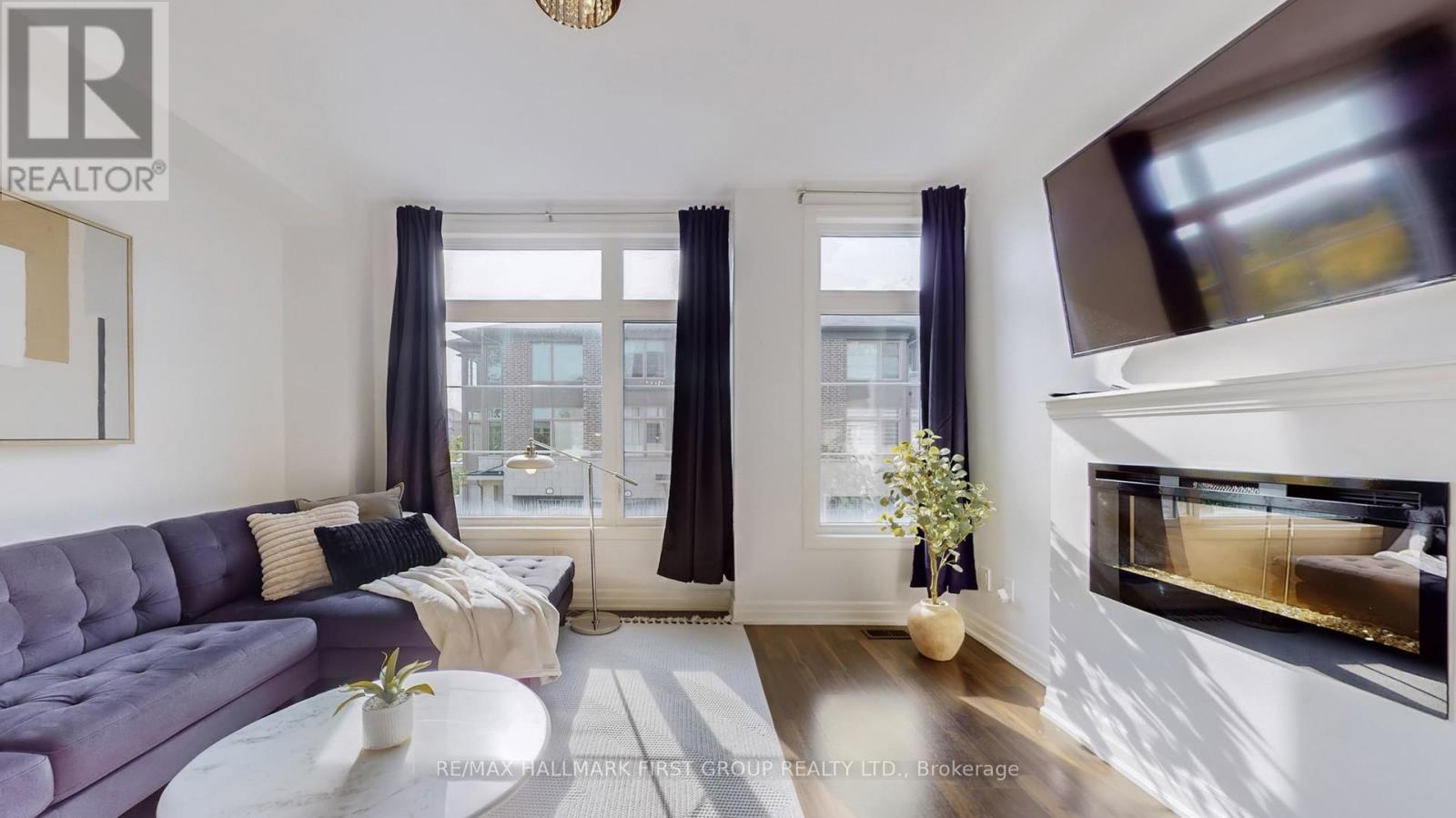 2 - 384 Arctic Red Drive, Oshawa, Ontario  L1L 0M5 - Photo 4 - E12497144