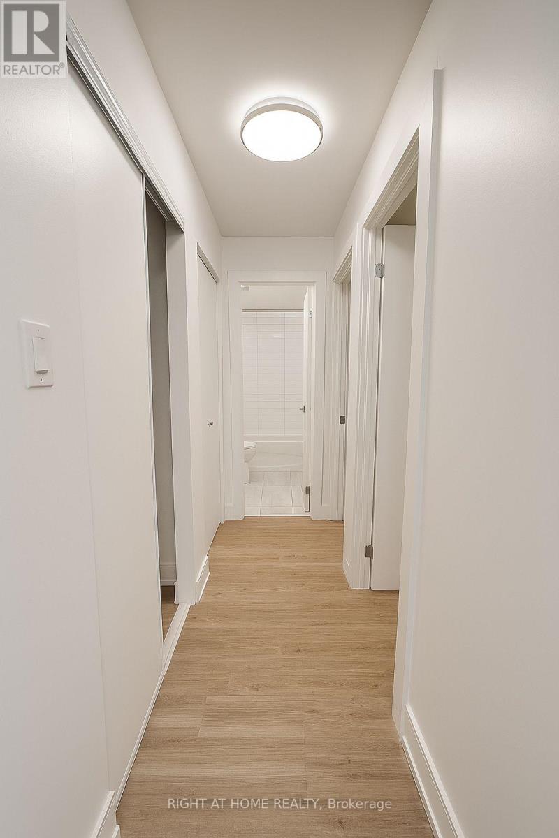 1 - 111 Cosburn Avenue, Toronto, Ontario  M4J 2L1 - Photo 4 - E12497162