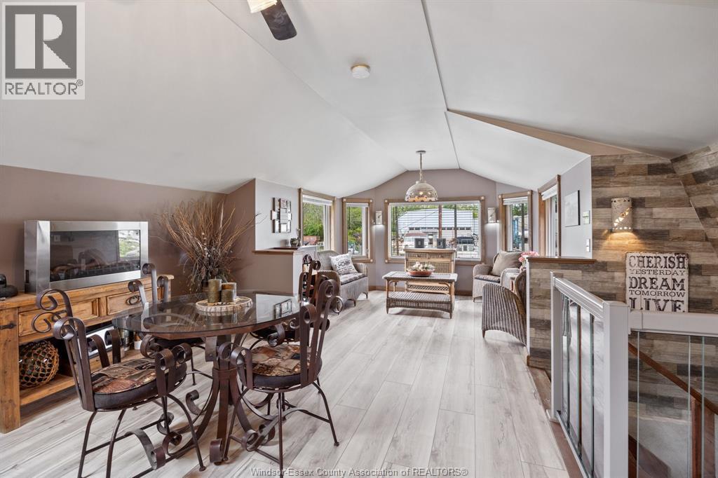 24559 Dashwheel Road, Chatham-Kent, Ontario  N0P 2L0 - Photo 2 - 25027713