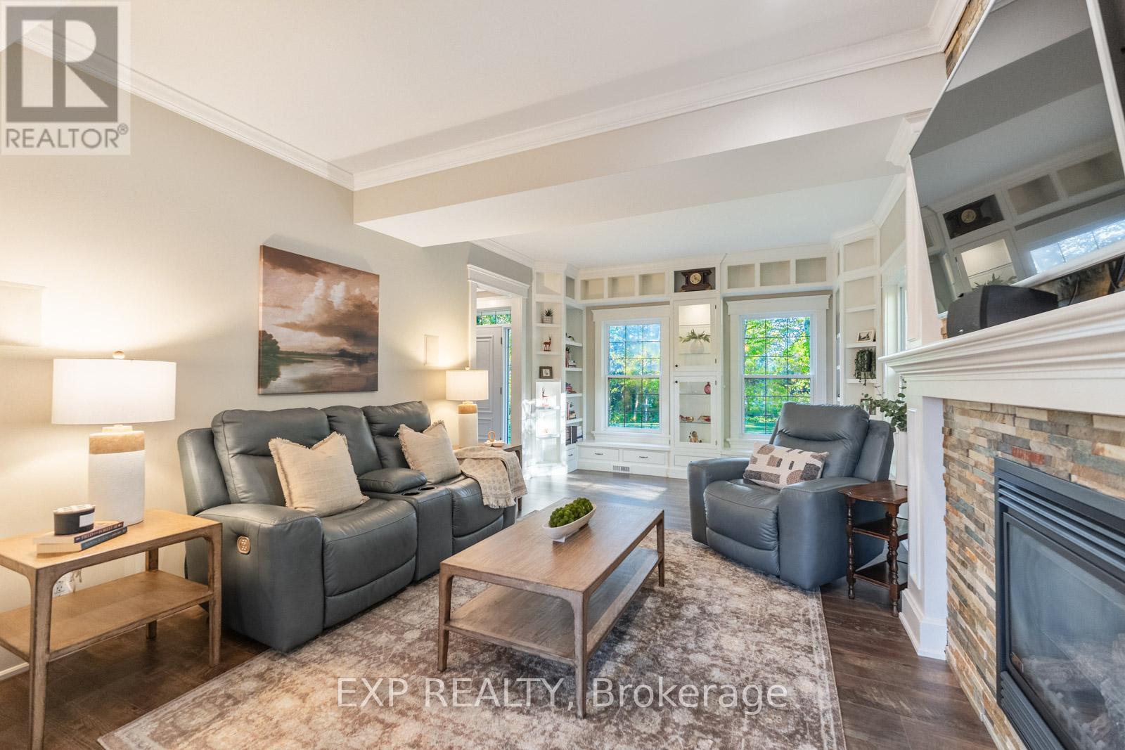 4146 Forest Wood Drive, Severn, Ontario  L3V 6H3 - Photo 13 - S12497038