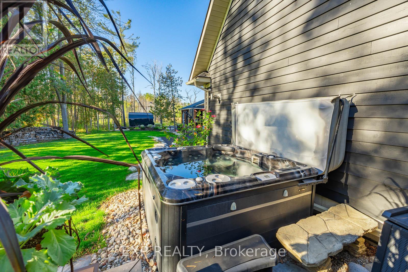 4146 Forest Wood Drive, Severn, Ontario  L3V 6H3 - Photo 40 - S12497038