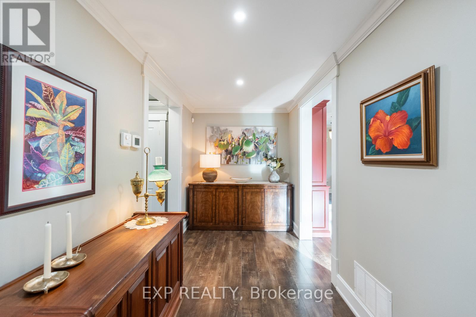 4146 Forest Wood Drive, Severn, Ontario  L3V 6H3 - Photo 6 - S12497038