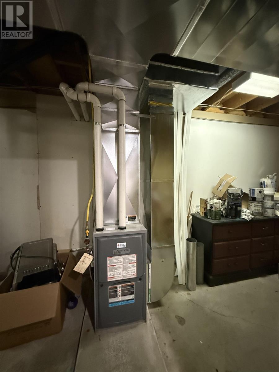 6 Rue Des Pins, Dubreuilville, Ontario P0S 1G0 - Photo 31 - SM253019