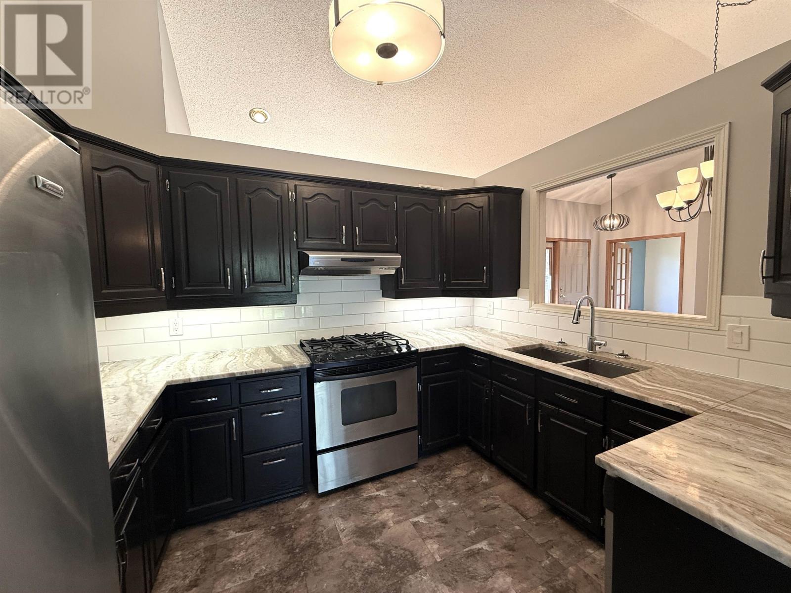 2257 Lacewood Dr, Thunder Bay, Ontario  P7K 1C4 - Photo 10 - TB252676