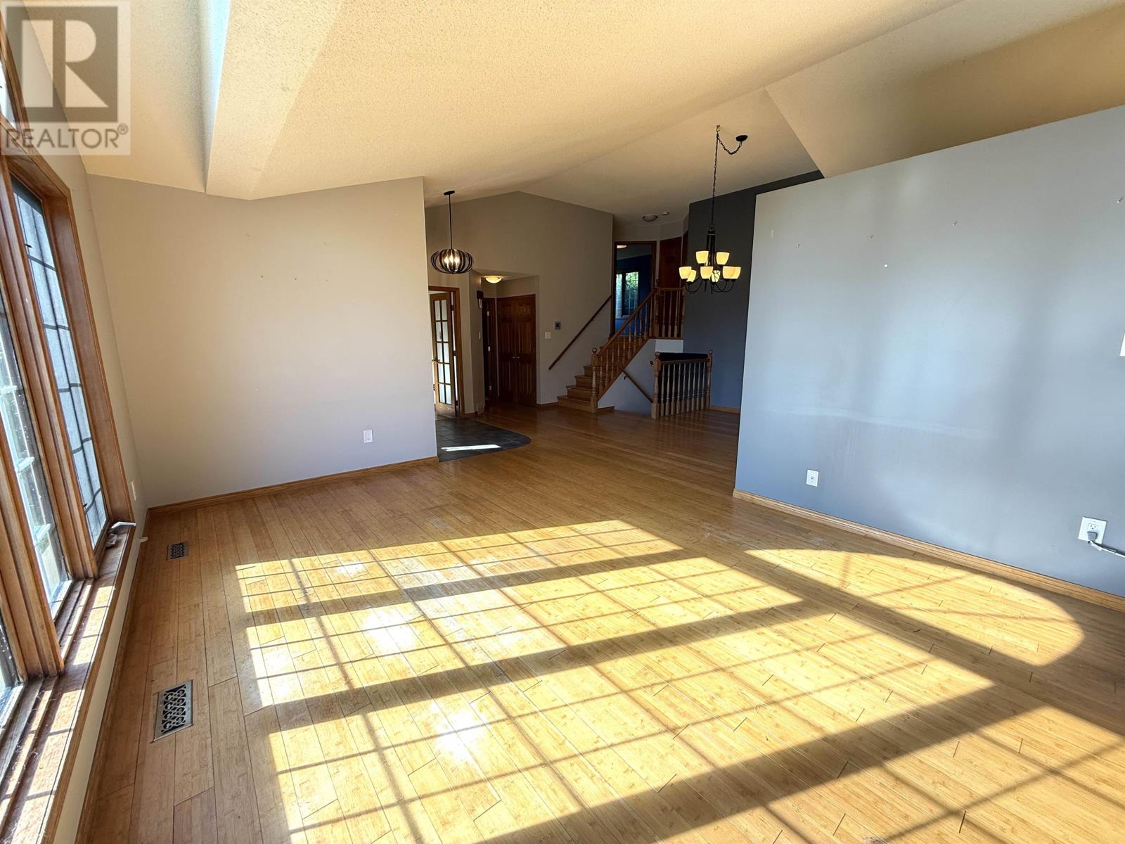 2257 Lacewood Dr, Thunder Bay, Ontario  P7K 1C4 - Photo 8 - TB252676