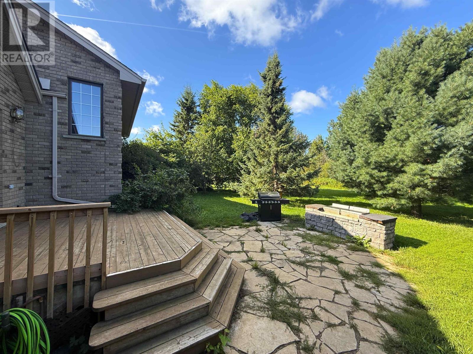 2257 Lacewood Dr, Thunder Bay, Ontario  P7K 1C4 - Photo 39 - TB252676