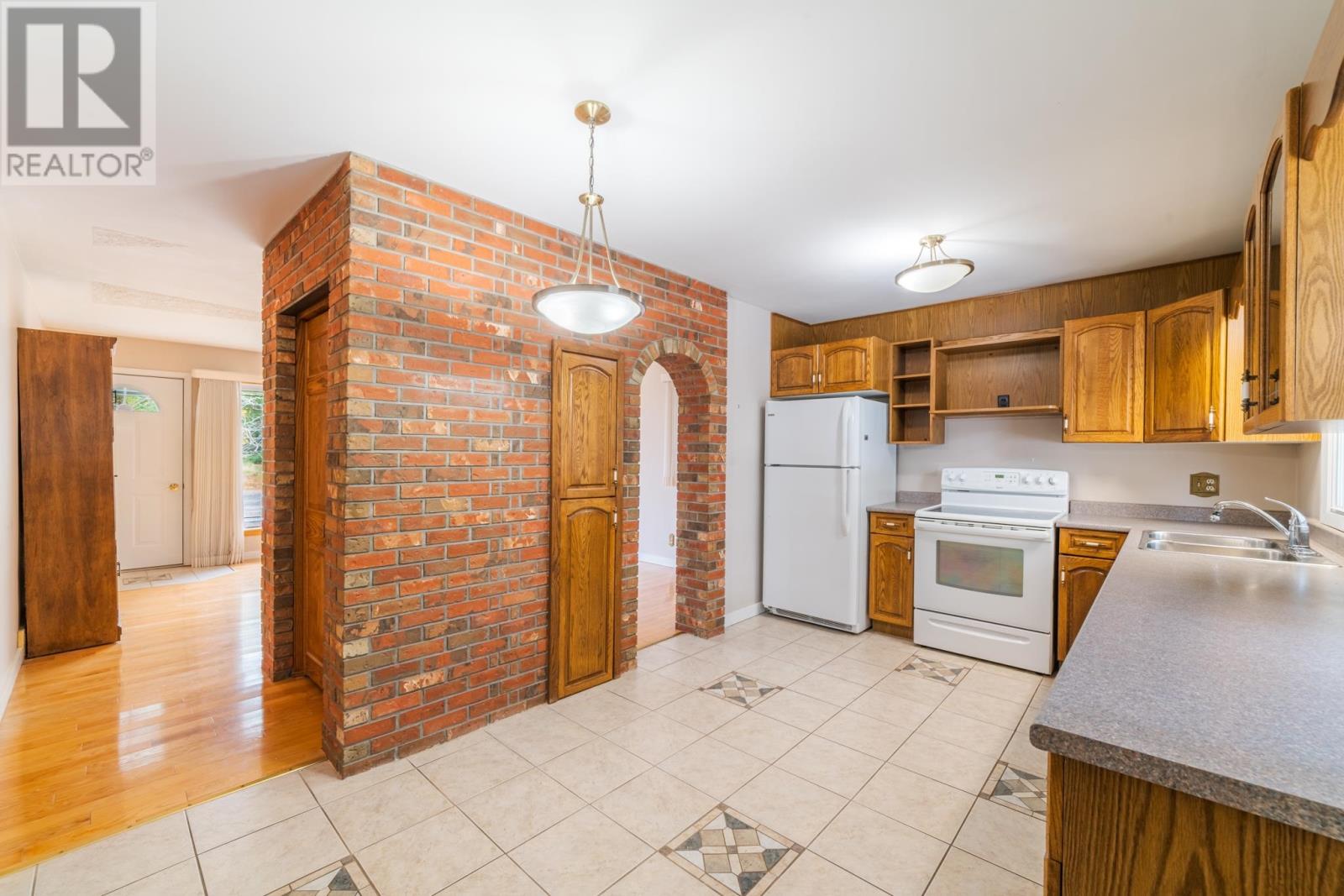 8 Seegmiller Avenue, Kenora, Ontario  P9N 3M9 - Photo 17 - TB253294