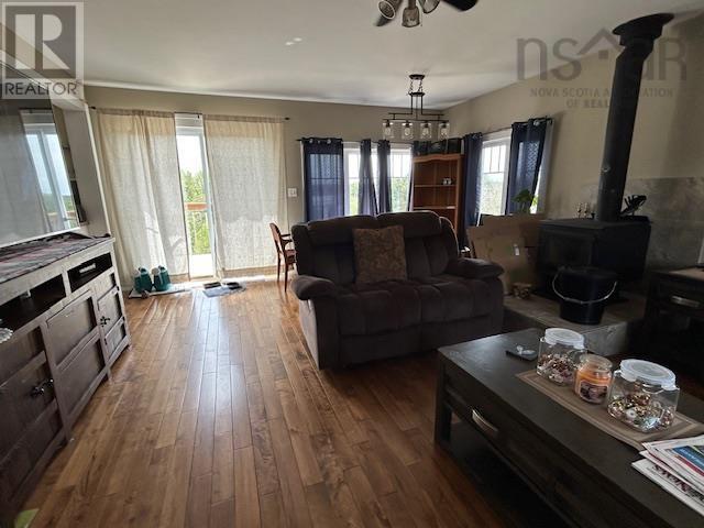 739 Feltzen South Road, Feltzen South, Nova Scotia  B0J 2X0 - Photo 13 - 202521384