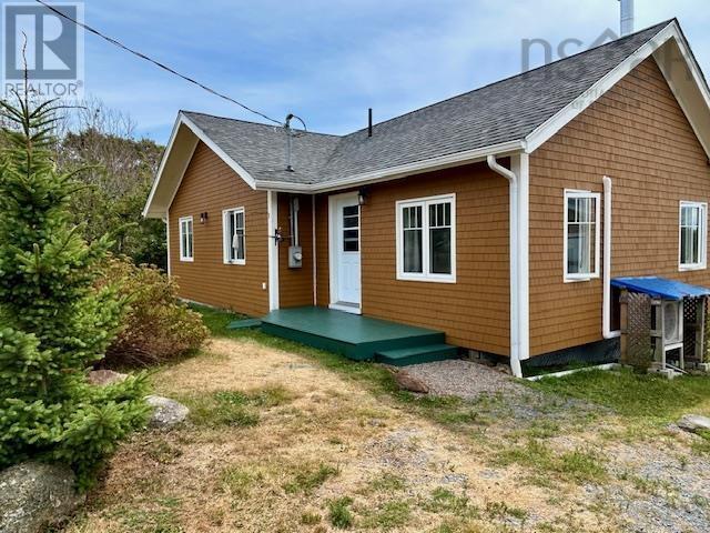 739 Feltzen South Road, Feltzen South, Nova Scotia  B0J 2X0 - Photo 2 - 202521384
