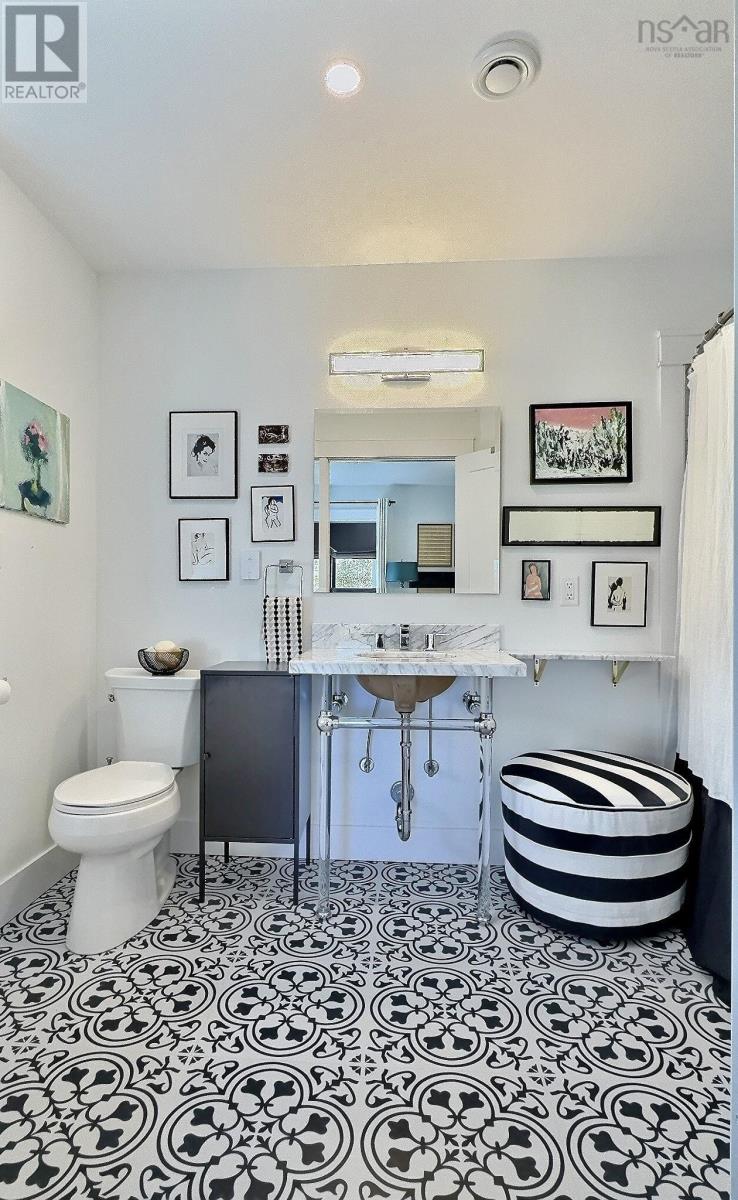 382 Cheticamp Island Road, Chéticamp Island, Nova Scotia  B0E 1H0 - Photo 18 - 202523282