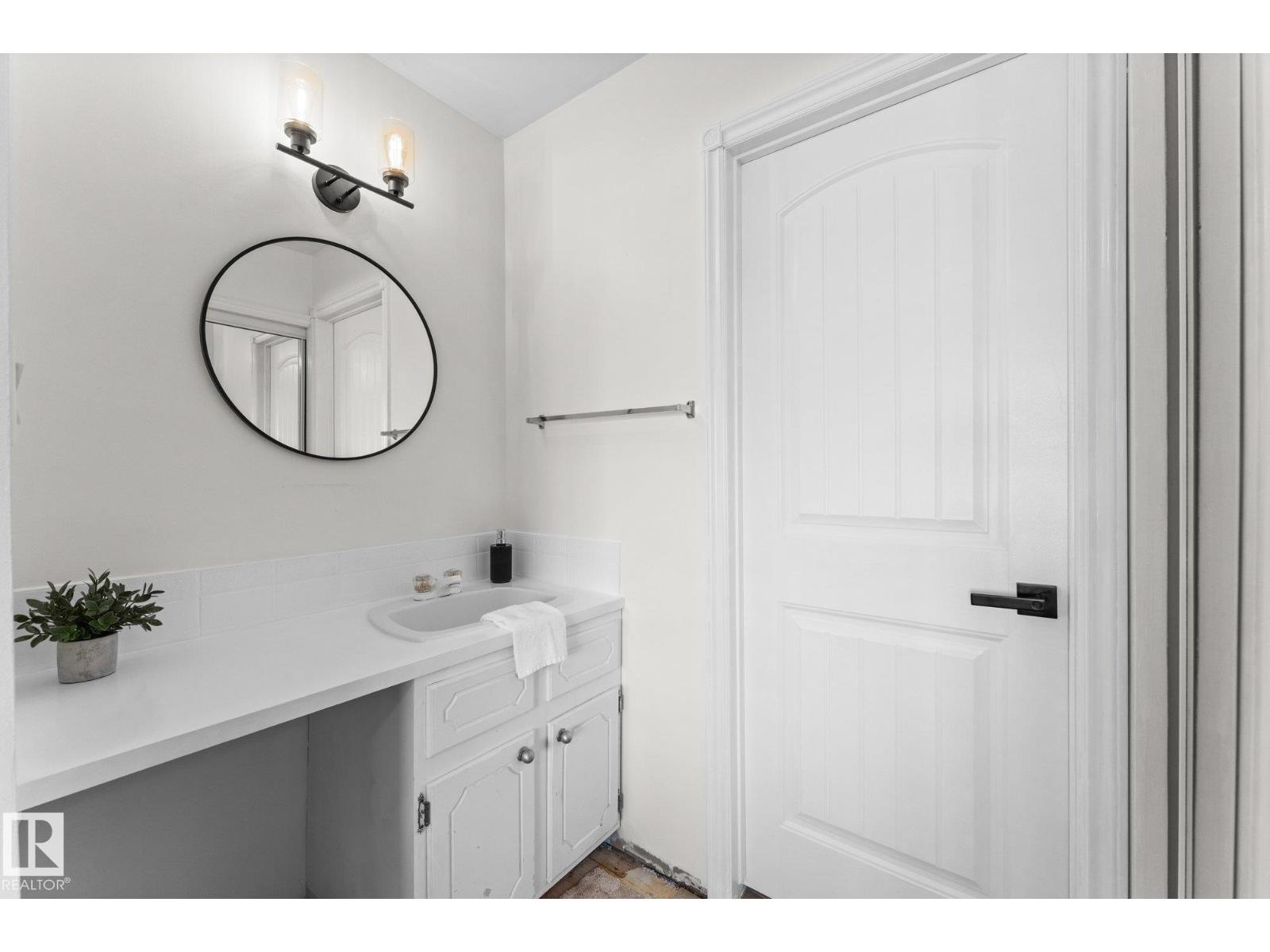 40 Hughes Rd Nw, Edmonton, Alberta  T5A 4E2 - Photo 24 - E4463396