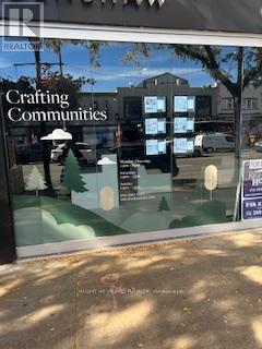 72 LAKESHORE ROAD E, Mississauga, Ontario