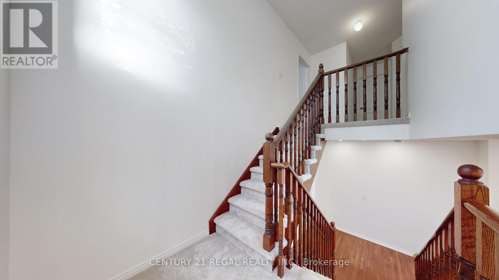 4274 Vivaldi Road, Burlington, Ontario  L7M 0N5 - Photo 20 - W12497030