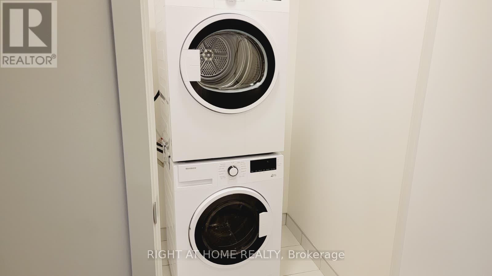 702 - 3079 Trafalgar Road, Oakville, Ontario  L6H 8C5 - Photo 8 - W12497040