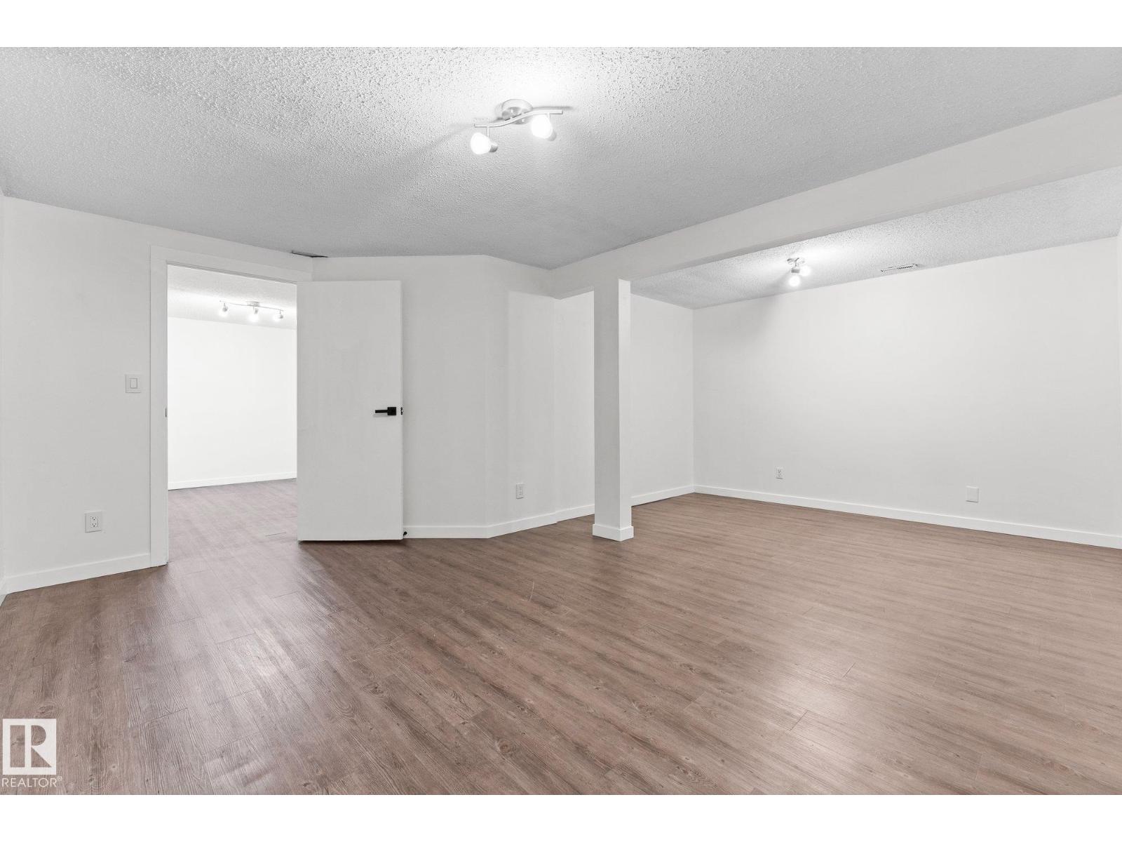 40 Hughes Rd Nw, Edmonton, Alberta  T5A 4E2 - Photo 41 - E4463396