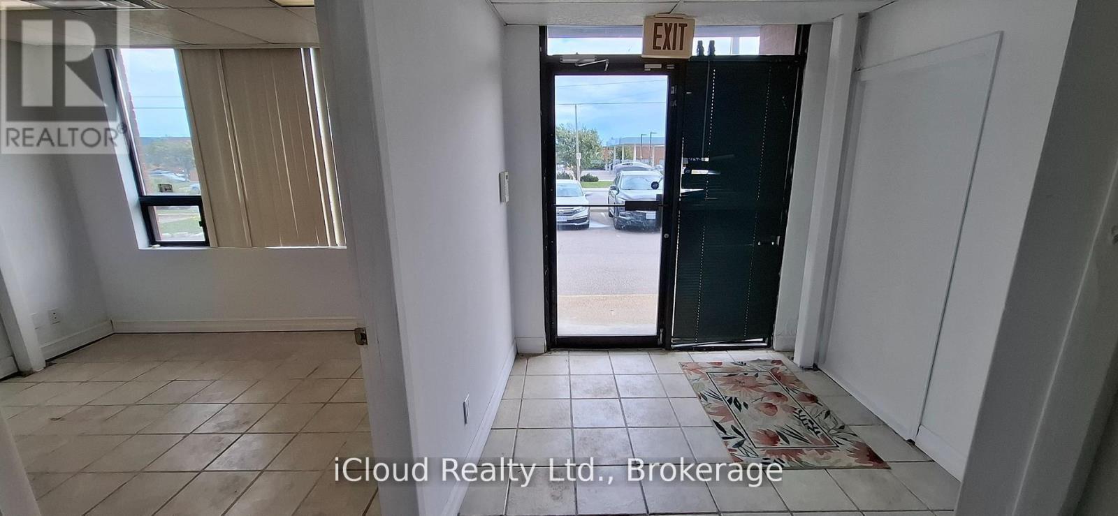 45 - 6033 Shawson Drive, Mississauga, Ontario  L5T 1H8 - Photo 2 - W12497090