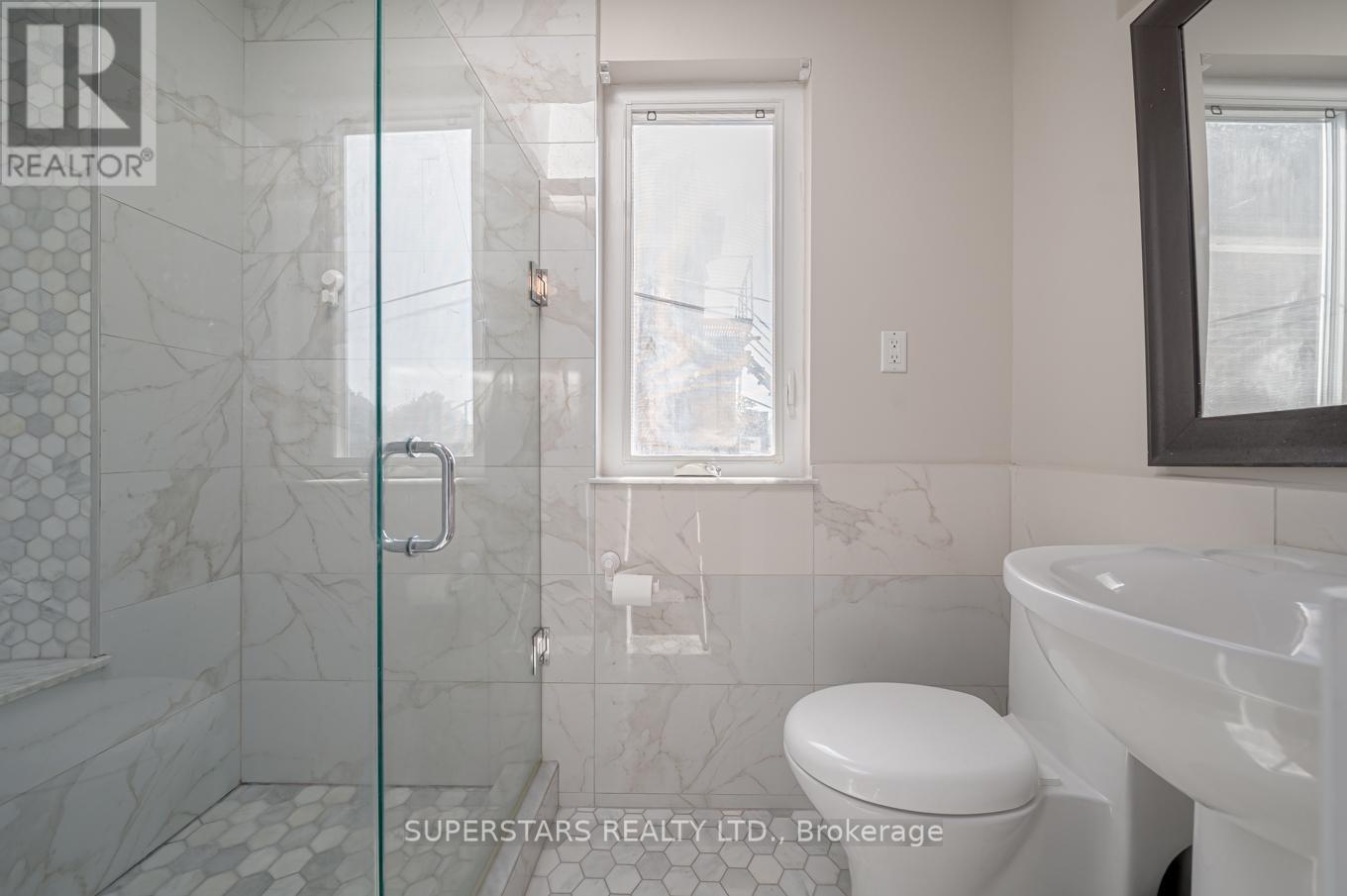 258 Weston Road, Toronto, Ontario  M6N 3P5 - Photo 14 - W12497096