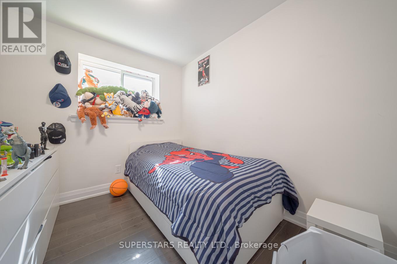 258 Weston Road, Toronto, Ontario  M6N 3P5 - Photo 18 - W12497096