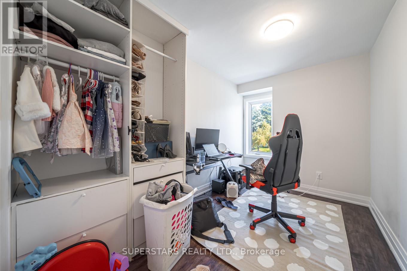 258 Weston Road, Toronto, Ontario  M6N 3P5 - Photo 19 - W12497096
