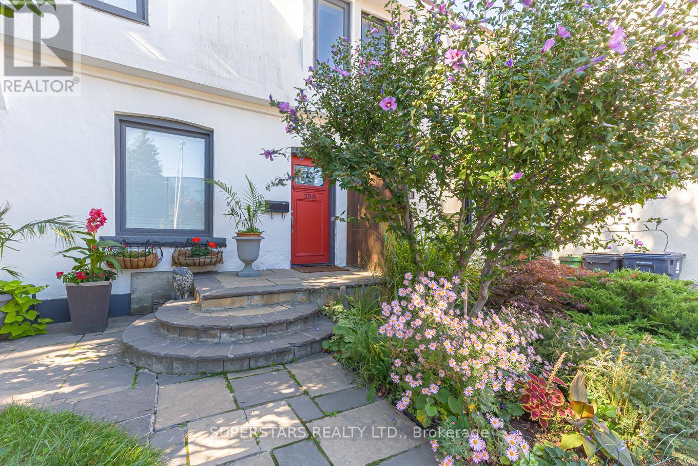 258 Weston Road, Toronto, Ontario  M6N 3P5 - Photo 21 - W12497096