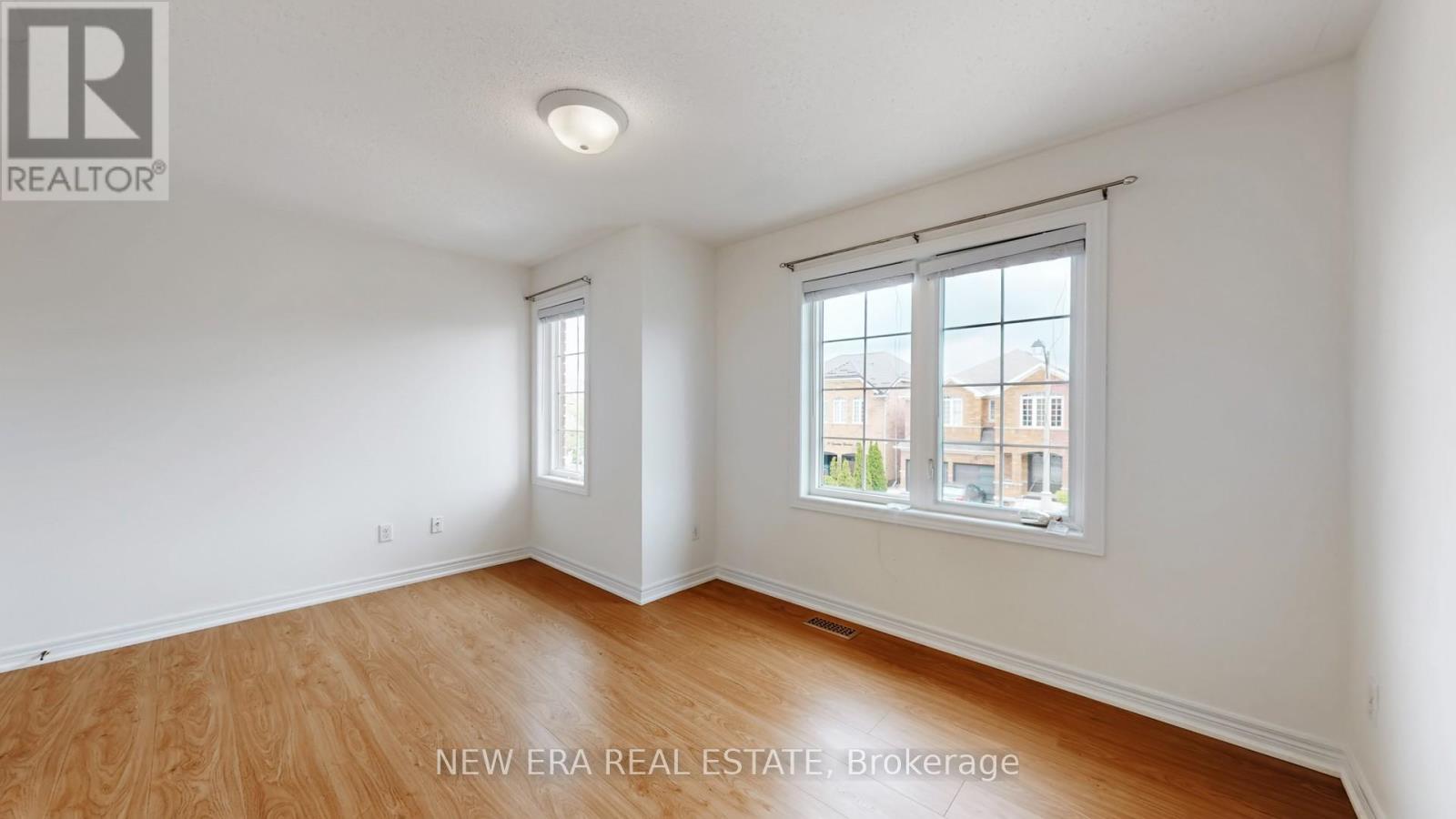 26 Openbay Gardens, Brampton, Ontario  L6R 0V4 - Photo 27 - W12497122