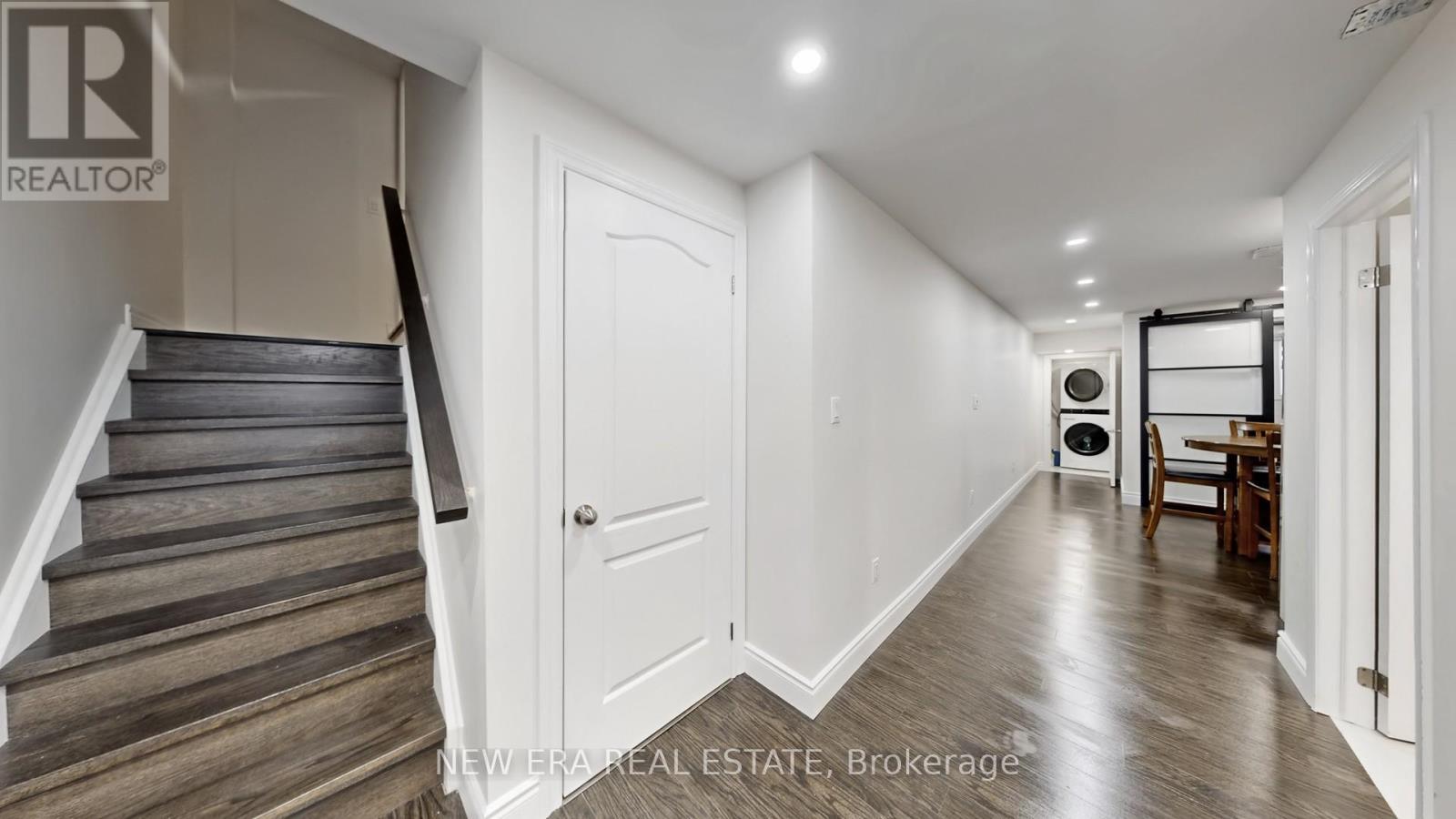 26 Openbay Gardens, Brampton, Ontario  L6R 0V4 - Photo 35 - W12497122