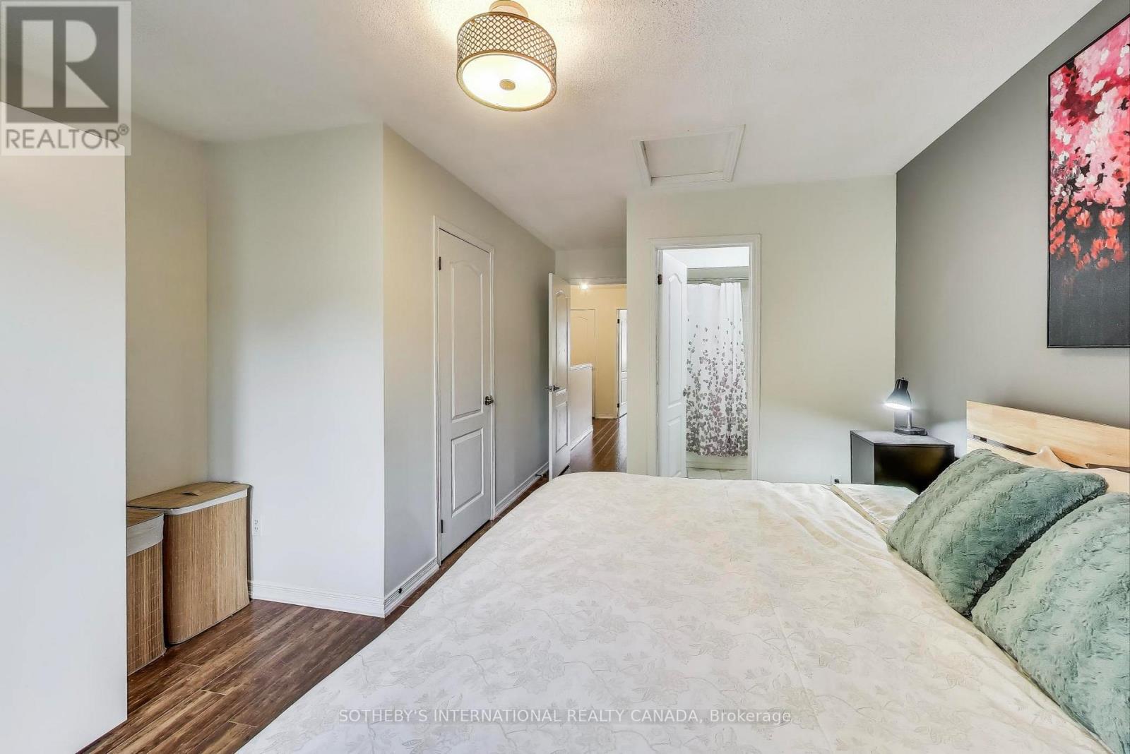 17 - 435 Hensall Circle, Mississauga, Ontario  L5A 4P1 - Photo 16 - W12497140