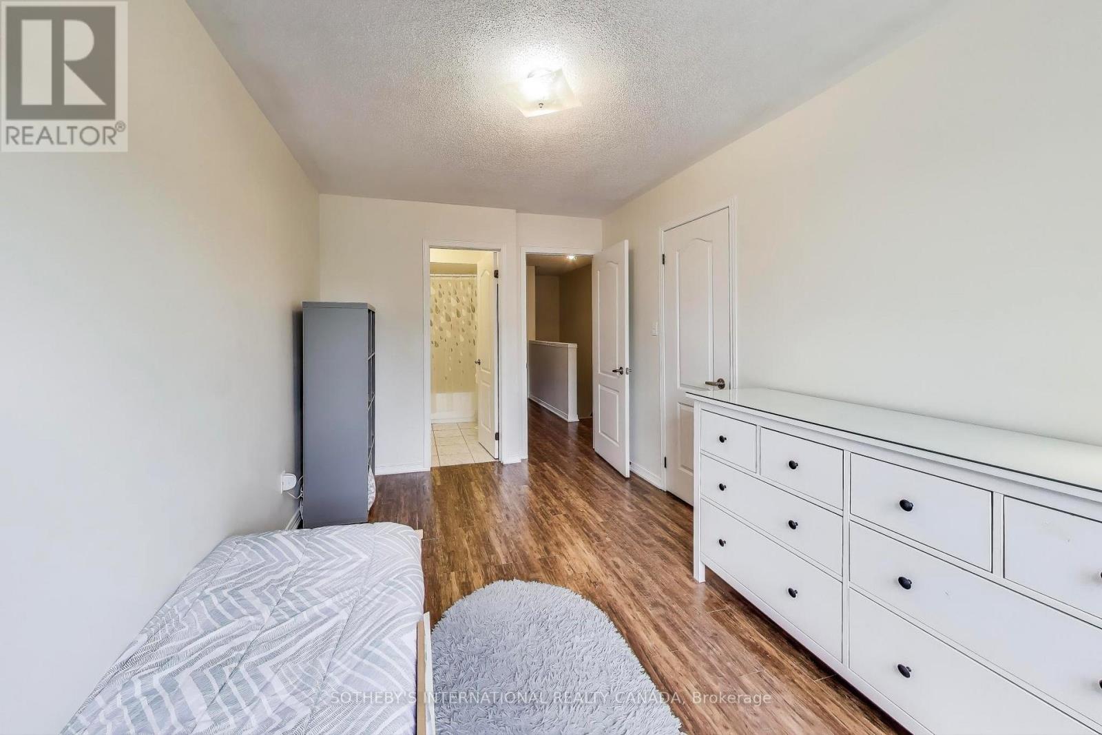 17 - 435 Hensall Circle, Mississauga, Ontario  L5A 4P1 - Photo 19 - W12497140