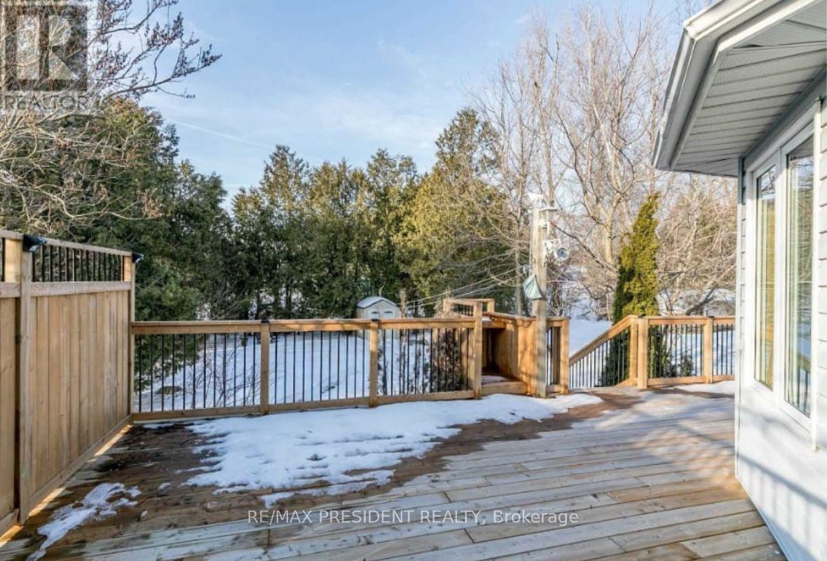 34 Mcfaul Street, Caledon, Ontario  L7K 0Z7 - Photo 4 - W12497148